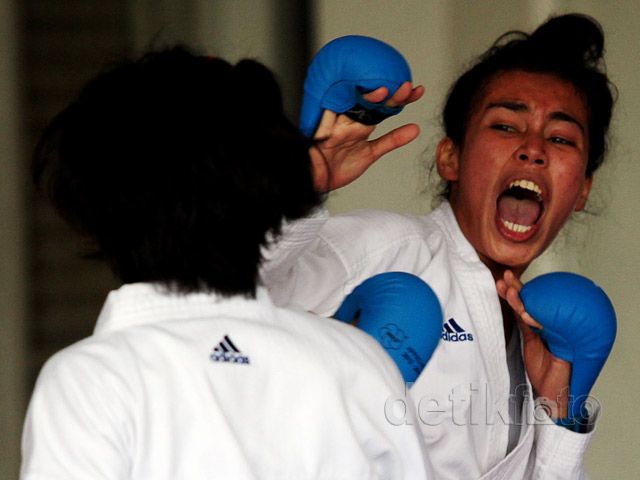 Gaet Pelatih Spanyol, Karate Bidik Prestasi
