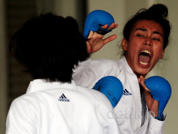 Gaet Pelatih Spanyol, Karate Bidik Prestasi