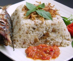 Nasi Tutug Oncom