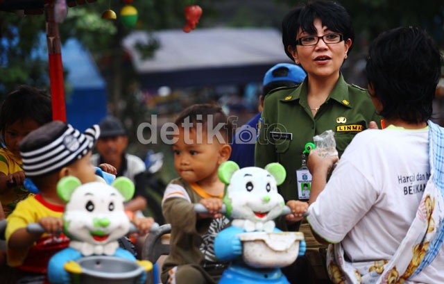 Ikuti Jokowi, Lurah Susan dan Lurah Grace Rajin Blusukan 