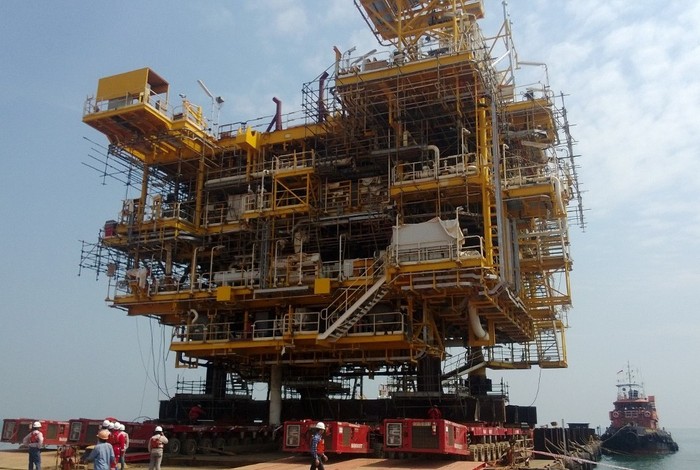 Kirim Anjungan Minyak dari Cilegon ke Balikpapan, Total E&P Habiskan Rp 3M/Hari