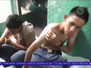 Tawuran, Pelajar Kembali Gunakan Air Keras