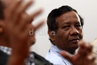 Mahfud mengatakan, posko ini hanya akan menerima segala produk yang menyangkut putusan MK. Sedangkan untuk produk lain tidak akan diterima dan diproses.