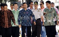 Andi tiba di gedung KPK, Jl HR Rasuna Said, Jakarta sekitar pukul 10.05 WIB. Lamhot Aritonang/detikFoto.
