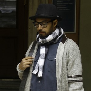 Pergolakan Antara Si Ateis dan Muslim yang Taat