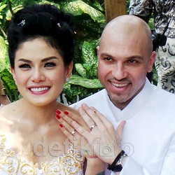 Terikat Kontrak Kerja, Nikita Mirzani Gelar Resepsi Tahun Depan