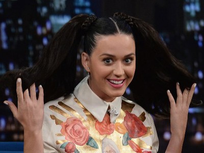 Gaya Cupu Katy Perry