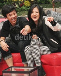 Apa ya yang ditertawakan Bisma dan Franda? Gus Mun/detikHOT.