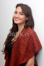 Nadine Chandrawinata Jadi Duta Wisata