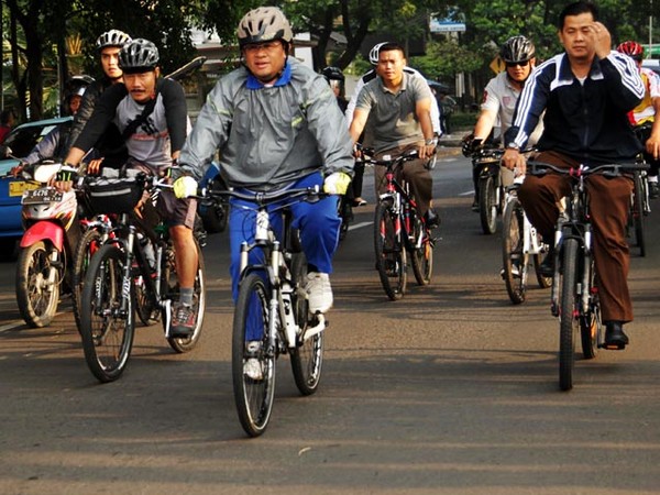 Gubernur Jabar Awali Gerakan Bike to Work PNS