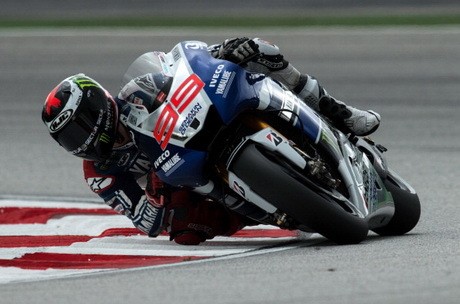 Lorenzo Nilai Marquez, Rossi, dan Crutchlow Lebih Berani