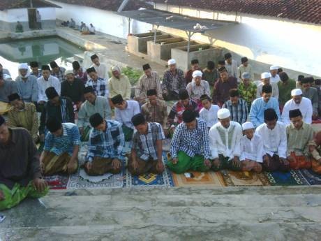 Ribuan Jamaah Naqsabandiyah Rayakan Idul Adha Hari Ini