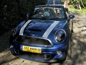 Berapa Tarif Sewa Mini Cooper S di Bali?