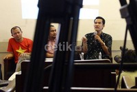 Deputi Direktur Eksternal Perludem, Veri Junaidi menilai bahwa mekanisme penyelesaian sengketa pemilihan kepala daerah (pemilukada) di kemudian haru perlu dievaluasi dan dan ditata secara menyeluruh. Lamhot Aritonang/detikFoto.