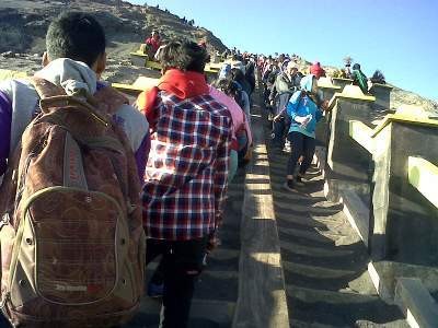 Libur Panjang, Wisatawan Gunung Bromo Membludak