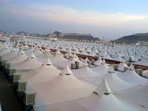 Air Mata Menetes Saat Wukuf di Arafah