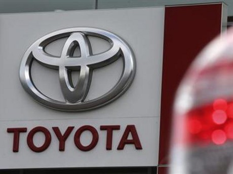 Toyota Pecat 100 Karyawan