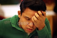 IM Purnama Tirta Chandra bertarung melawan Lorparizangeneh Shahin di babak ketujuh Kejuaraan Catur Indonesia Terbuka (IOCC) 2013.