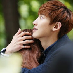 Mesranya Chanyeol EXO dan Lee Ho Jung di Video Klip Baru K.Will