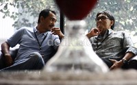 Choel juga didampingi oleh kakaknya Rizal Mallarangeng. Lamhot Aritonang/detikFoto.
