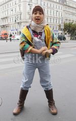 Ketika Raline Shah Berhijab