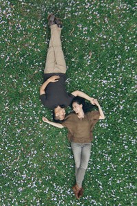 Jettujett & Prahari Mahardika Green and natural (dok. Wolipop)