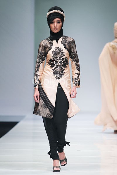 Jakarta, Indonesia - 08 Oktober. Syahreza Muslim Enchanting Sahara at Sceeno Exhibition Hall Lt.3. 08 Oktober 2013. Gandaria City. Jakarta Selatan. [Foto: Mohammad Abduh/Wolipop]