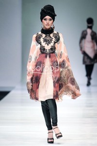 Jakarta, Indonesia - 08 Oktober. Syahreza Muslim Enchanting Sahara at Sceeno Exhibition Hall Lt.3. 08 Oktober 2013. Gandaria City. Jakarta Selatan. [Foto: Mohammad Abduh/Wolipop]