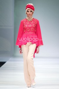 Jakarta, Indonesia - 08 Oktober. Syahreza Muslim Enchanting Sahara at Sceeno Exhibition Hall Lt.3. 08 Oktober 2013. Gandaria City. Jakarta Selatan. [Foto: Mohammad Abduh/Wolipop]