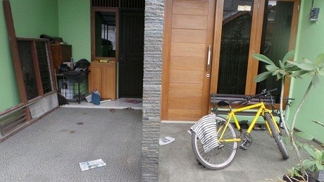 Rumah Ortu Gatot di Rawamangun Lengang