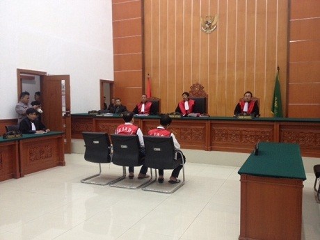 Hakim Juga Cabut Hak Komunikasi 2 Rekan Freddy