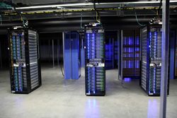 Melongok Isi Dapur Data Center Facebook