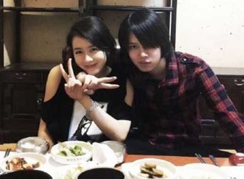 Perempuan Berinisial S yang Dekat dengan Heechul SuJu