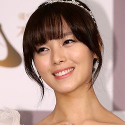 Sunye Wonder Girls Lahirkan Anak Perempuan