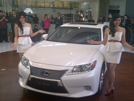 Ini Alasan Lexus Berani Luncurkan Hybrid di Indonesia
