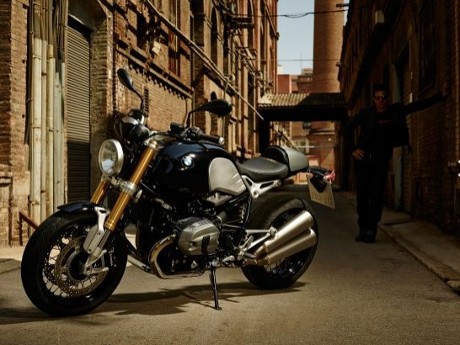 BMW Lahirkan Motor Berdesain Jadul