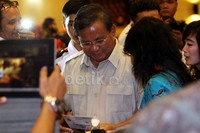 Dia yakin partai yang digawanginya itu bisa memperoleh 25 persen suara nasional, yang artinya melampui Presidential Threshold atau ambang batas pencalonan presiden.