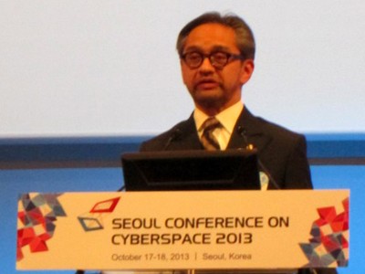 Marty Natalegawa Hadiri Seoul Conference on Cyberspace