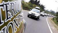 Perjalanan Daihatsu Terios dimulai dari Jakarta menuju Pulau Komodo, Nusa Tenggara Timur dan berakhir tepat di pekan lalu. Terlihat konvoi Daihatsu Terios tengah berada di tol Cileunyi. (Dok Daihatsu).
