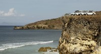 Daihatsu Terios di Pink Beach, Lombok Nusa Tenggara Timur.  (dok Daihatsu)