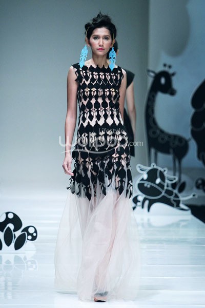 Jakarta, Indonesia - 08 Oktober 2013. Mel Ahyar Les Marionnettes IPMI Trend Show 2014 at Sceeno Exhibition Hall Lt.3. Gandaria City. Jakarta. [Foto: Mohammad Abduh/Wolipop]