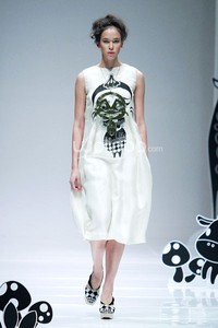 Jakarta, Indonesia - 08 Oktober 2013. Mel Ahyar Les Marionnettes IPMI Trend Show 2014 at Sceeno Exhibition Hall Lt.3. Gandaria City. Jakarta. [Foto: Mohammad Abduh/Wolipop]