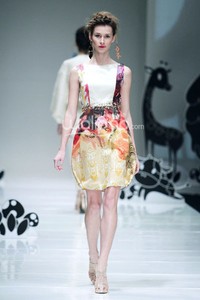 Jakarta, Indonesia - 08 Oktober 2013. Mel Ahyar Les Marionnettes IPMI Trend Show 2014 at Sceeno Exhibition Hall Lt.3. Gandaria City. Jakarta. [Foto: Mohammad Abduh/Wolipop]