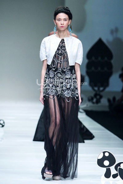 Jakarta, Indonesia - 08 Oktober 2013. Mel Ahyar Les Marionnettes IPMI Trend Show 2014 at Sceeno Exhibition Hall Lt.3. Gandaria City. Jakarta. [Foto: Mohammad Abduh/Wolipop]