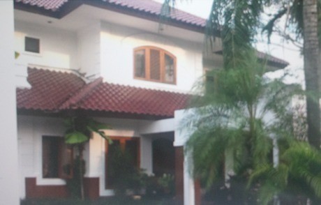 Bunda yang Mengatur Jabatan dari Pondok Indah