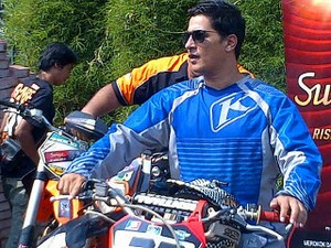 Penggila Motor Trail Makin Menjamur
