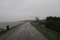 Sayang cuaca kurang mendukung saat berkunjung ke Volendam. Padahal kota ini sangat cantik dalam cuaca cerah (Uyung/detikTravel)