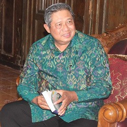 Presiden SBY Diundang ke Premiere 99 Cahaya di Langit Eropa