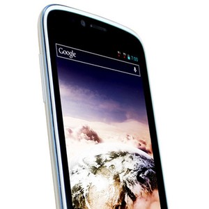 Ponsel Bongsor K-Touch Titan Usung Quad Core