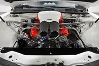 Toyota Camry coupe racikan RK Motors dan Toyota ini pastinya merupakan Toyota Camry paling keren. Bukan hanya dari sisi eksterior atau aspek visualnya tetapi mesinnya juga diperkuat dengan mesin NASCAR. Itu lho, mobil balapan di Amerika. (dok RM Motors)